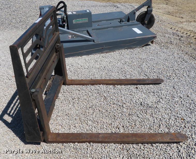 image for item DN9054 Skid steer pallet forks