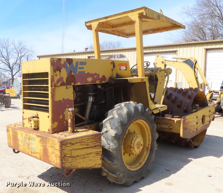 image for item DN9063 1981 Dynapac CA15PD single drum roller