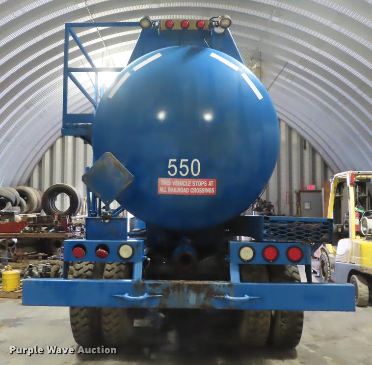 image for item DN9141 2003 Sterling L-Line vacuum truck