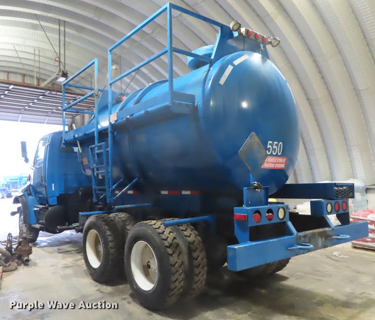 image for item DN9141 2003 Sterling L-Line vacuum truck