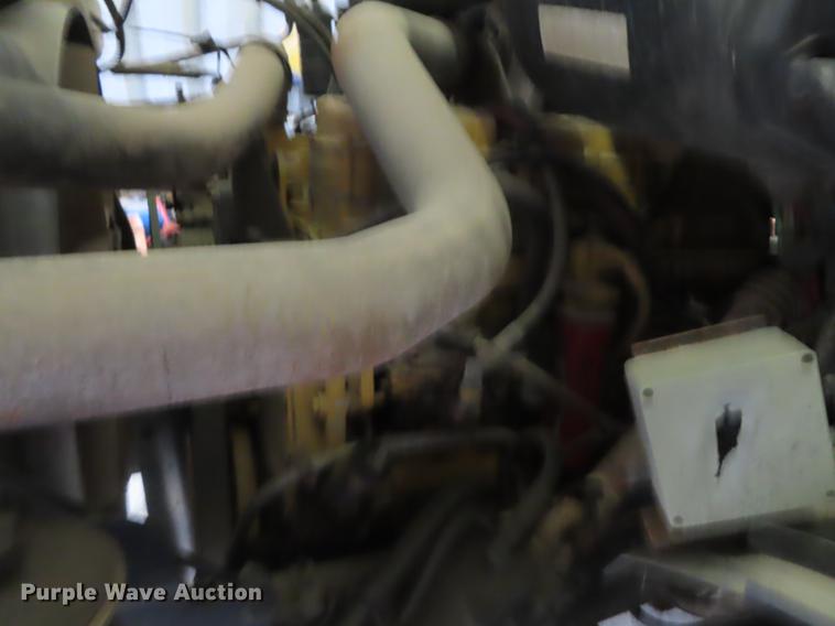 image for item DN9141 2003 Sterling L-Line vacuum truck