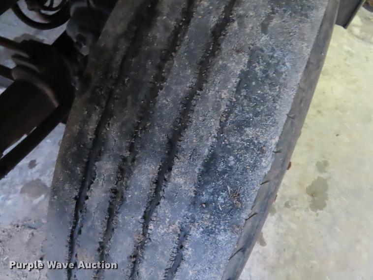 image for item DN9141 2003 Sterling L-Line vacuum truck