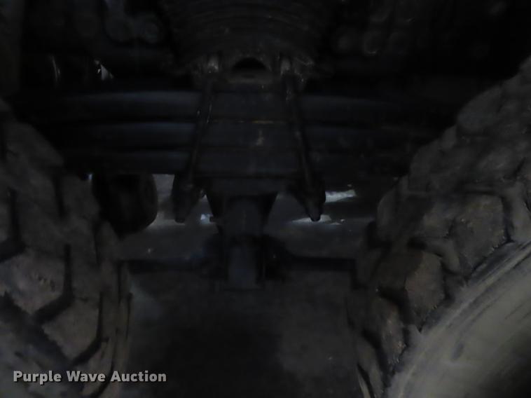 image for item DN9141 2003 Sterling L-Line vacuum truck