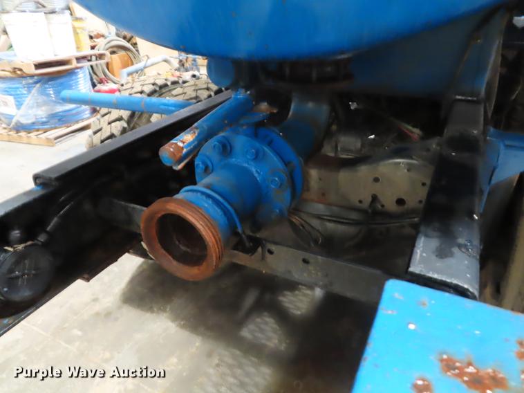 image for item DN9141 2003 Sterling L-Line vacuum truck