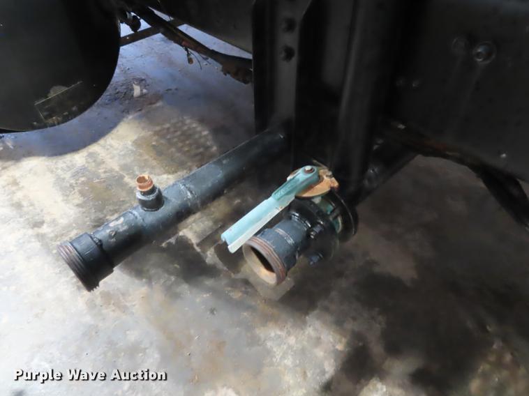 image for item DN9141 2003 Sterling L-Line vacuum truck