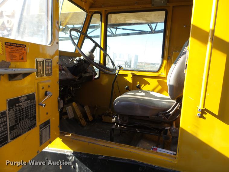 image for item DX9724 Hendrickson 30-DH crane