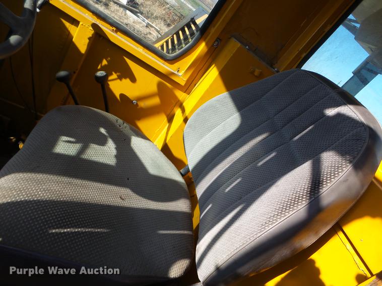 image for item DX9724 Hendrickson 30-DH crane