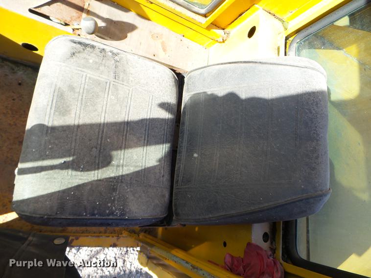 image for item DX9724 Hendrickson 30-DH crane