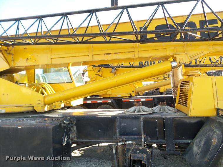 image for item DX9724 Hendrickson 30-DH crane