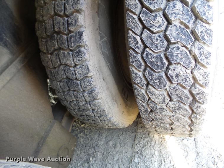 image for item DX9724 Hendrickson 30-DH crane