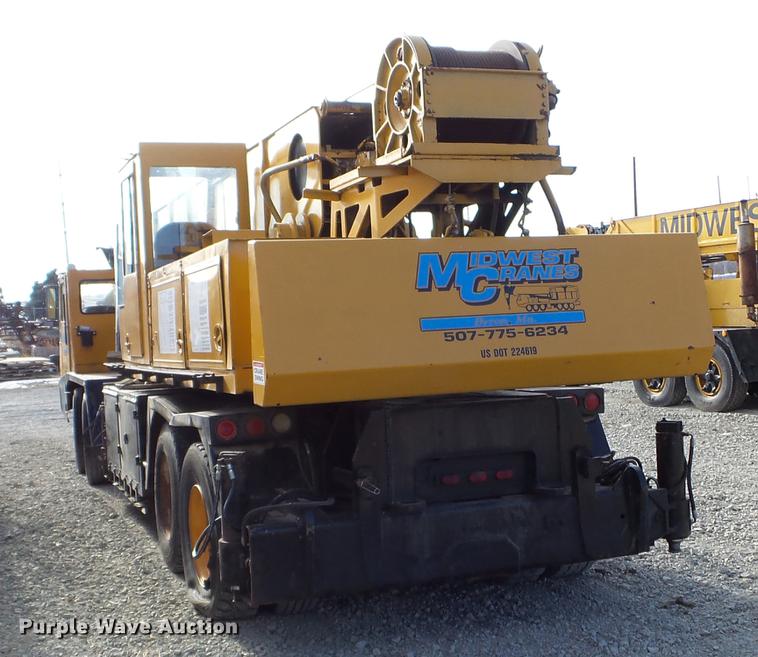 image for item DX9726 Hendrickson 30-DH crane