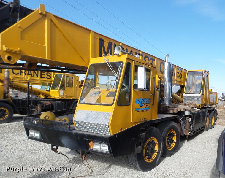 image for item DX9726 Hendrickson 30-DH crane