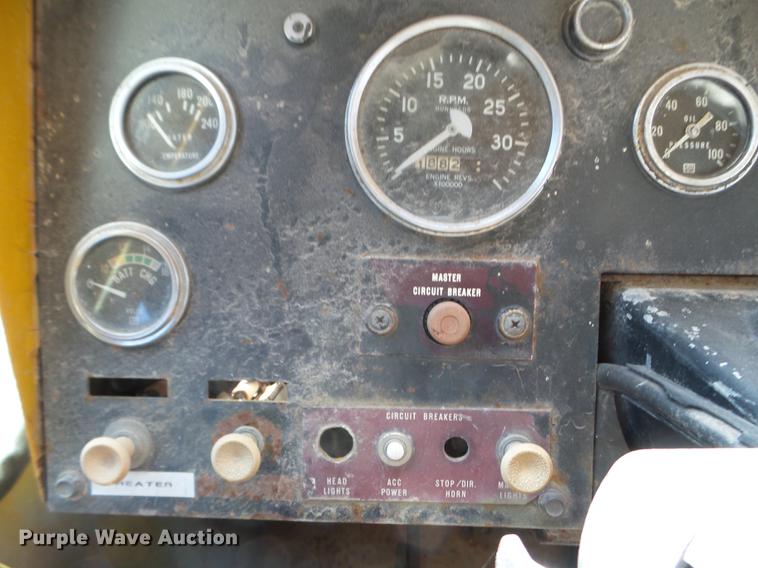 image for item DX9726 Hendrickson 30-DH crane