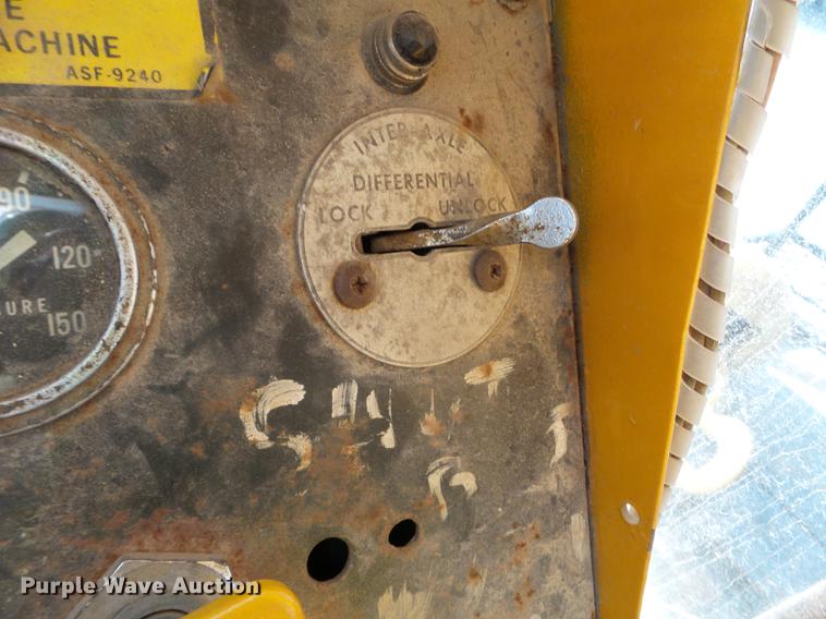 image for item DX9726 Hendrickson 30-DH crane