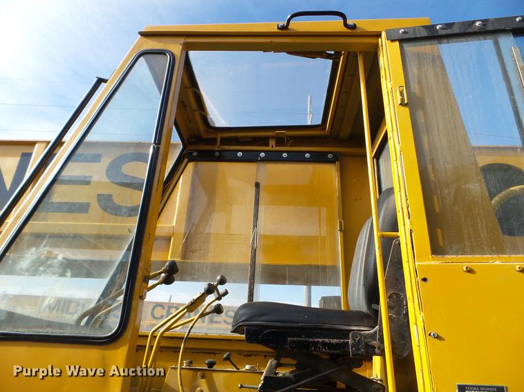 image for item DX9726 Hendrickson 30-DH crane