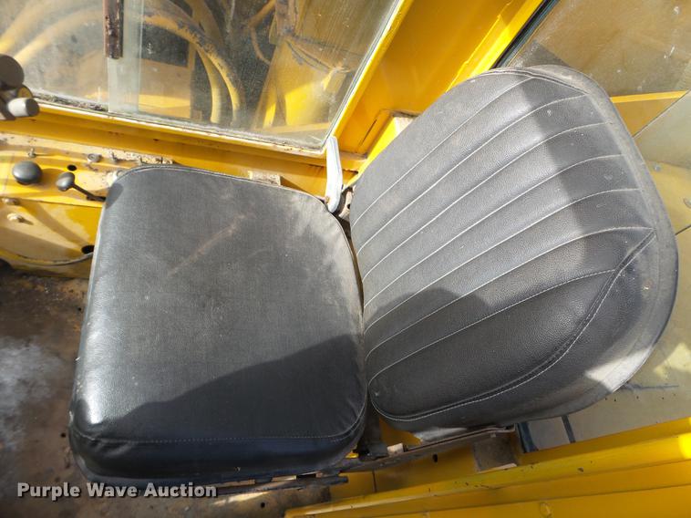 image for item DX9726 Hendrickson 30-DH crane