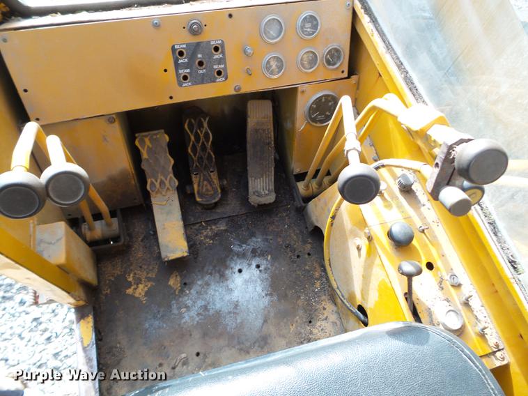 image for item DX9726 Hendrickson 30-DH crane