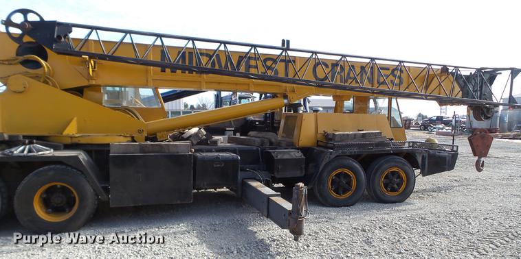 image for item DX9726 Hendrickson 30-DH crane