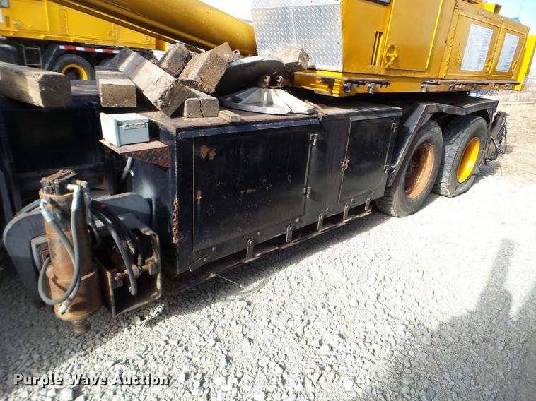 image for item DX9726 Hendrickson 30-DH crane