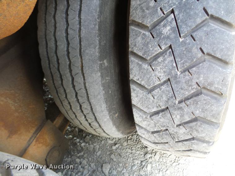 image for item DX9726 Hendrickson 30-DH crane