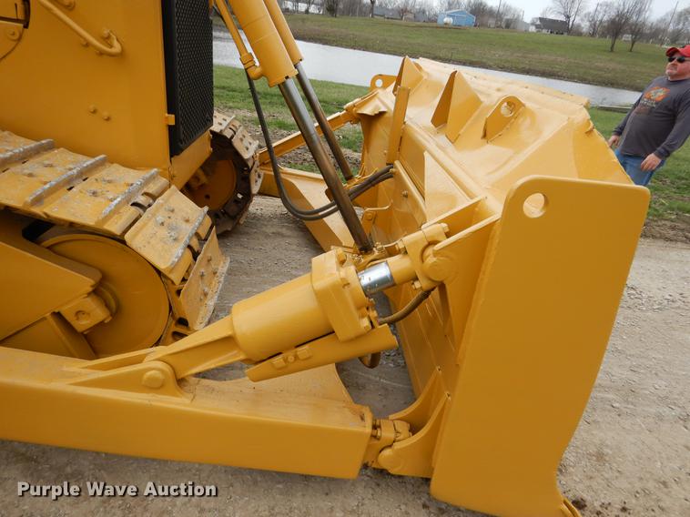 image for item DY9805 1994 Caterpillar D6H XL Series II dozer