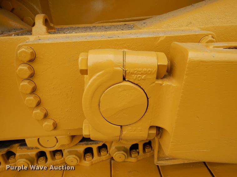 image for item DY9805 1994 Caterpillar D6H XL Series II dozer