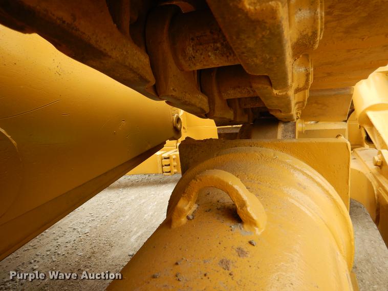 image for item DY9805 1994 Caterpillar D6H XL Series II dozer