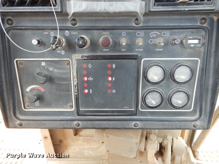 image for item DY9805 1994 Caterpillar D6H XL Series II dozer