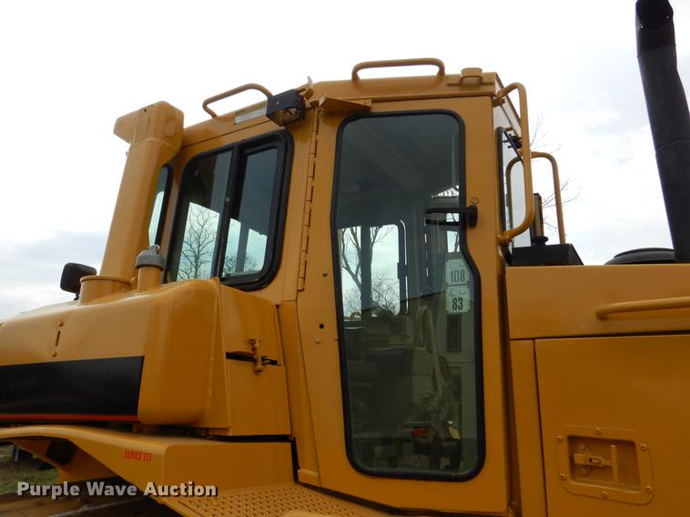 image for item DY9805 1994 Caterpillar D6H XL Series II dozer