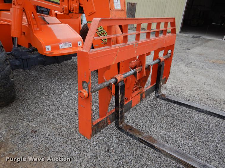 image for item DY9811 Xtreme XR842 telehandler