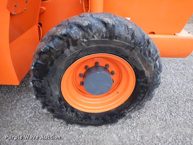 image for item DY9811 Xtreme XR842 telehandler