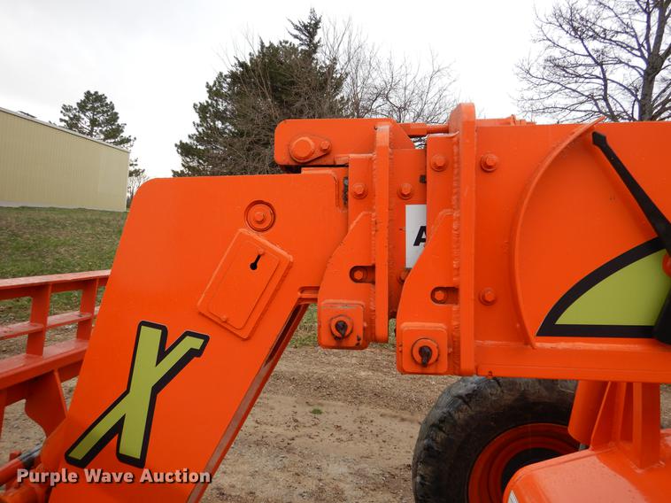 image for item DY9811 Xtreme XR842 telehandler