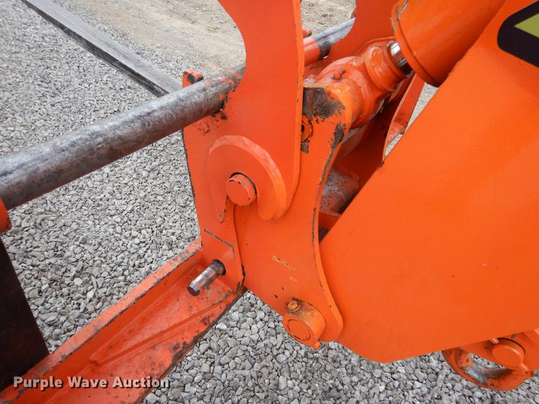 image for item DY9811 Xtreme XR842 telehandler