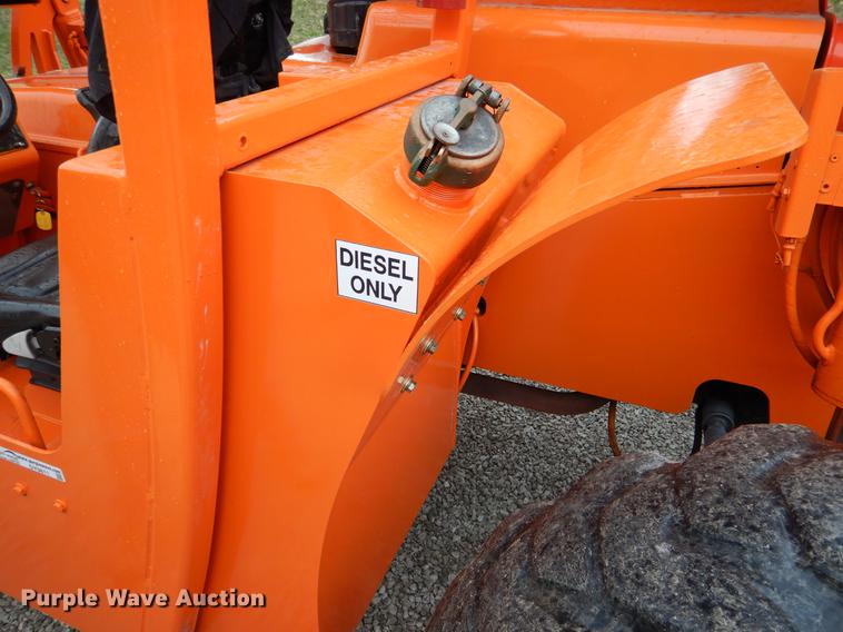 image for item DY9811 Xtreme XR842 telehandler