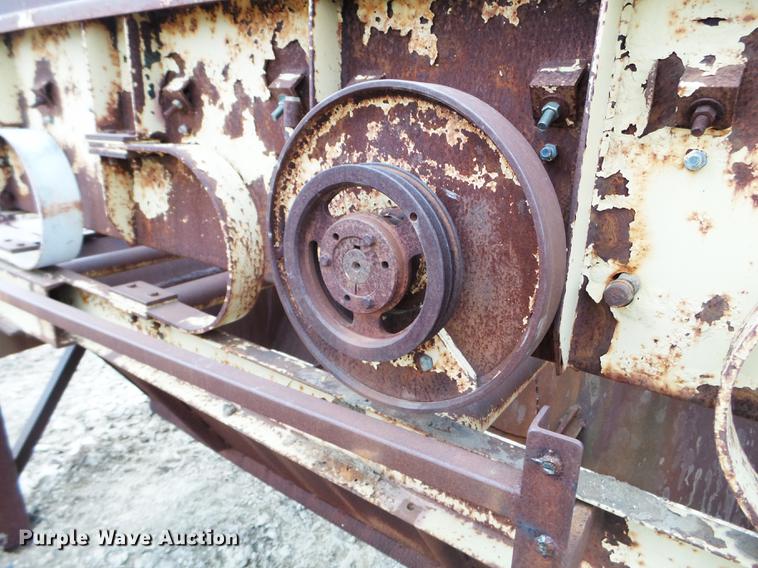 image for item EJ9021 Shaker deck screen