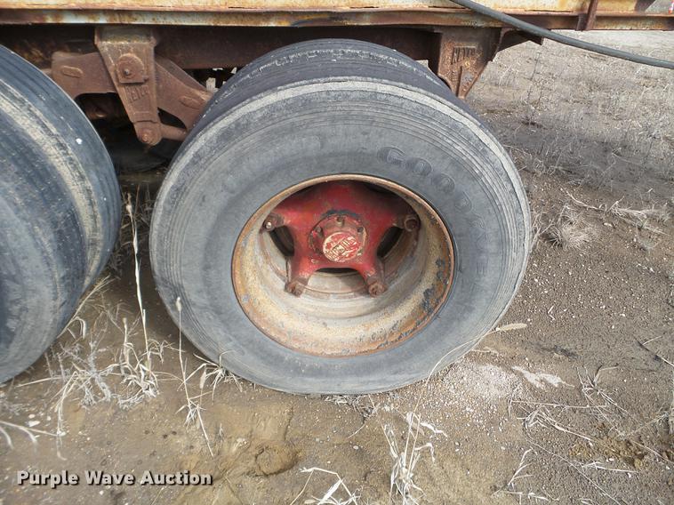 image for item EJ9026 Stacking conveyor