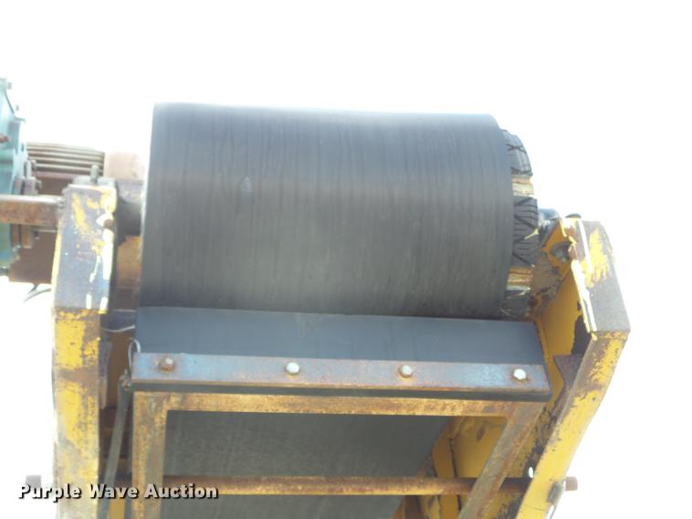 image for item EJ9027 Kolman 24X70 stacking conveyor