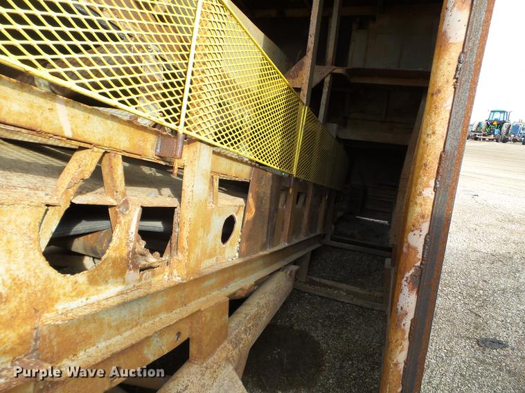 image for item EJ9031 Stacking conveyor