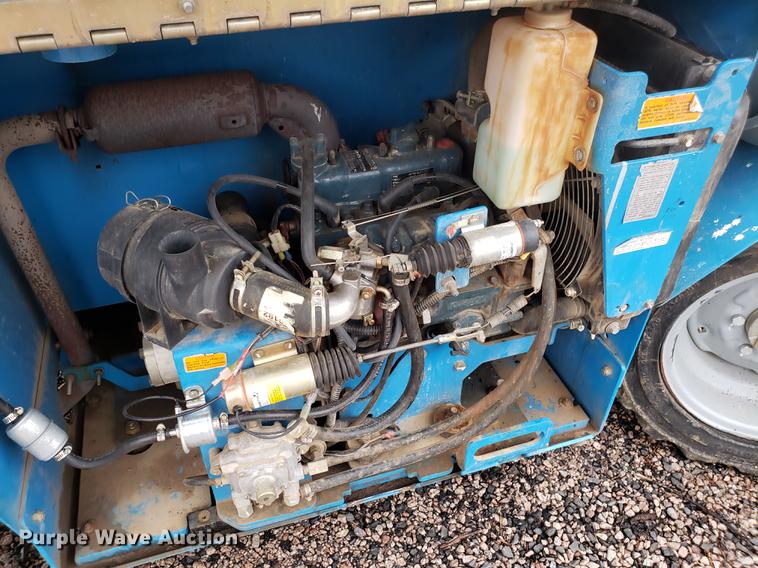 image for item EK9027 Genie GS-3268RT scissor lift