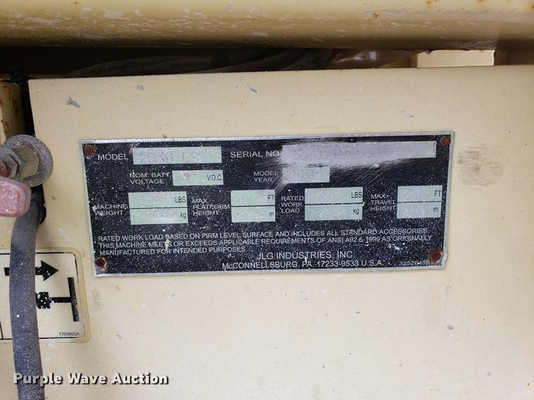 image for item EK9028 2004 JLG 2030ES scissor lift