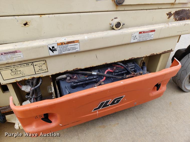image for item EK9028 2004 JLG 2030ES scissor lift