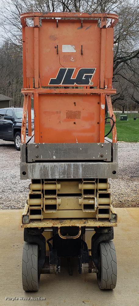 image for item EK9029 2004 JLG 2030ES scissor lift