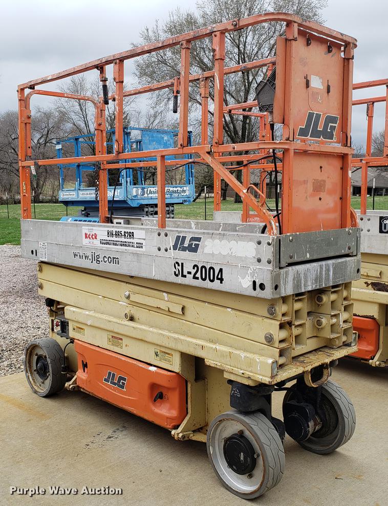 image for item EK9029 2004 JLG 2030ES scissor lift