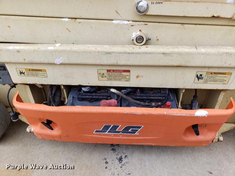 image for item EK9029 2004 JLG 2030ES scissor lift