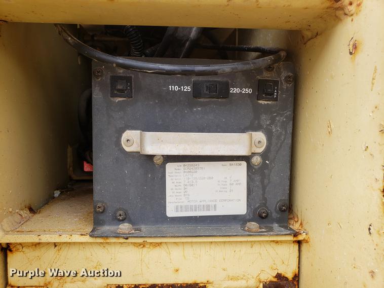 image for item EK9029 2004 JLG 2030ES scissor lift