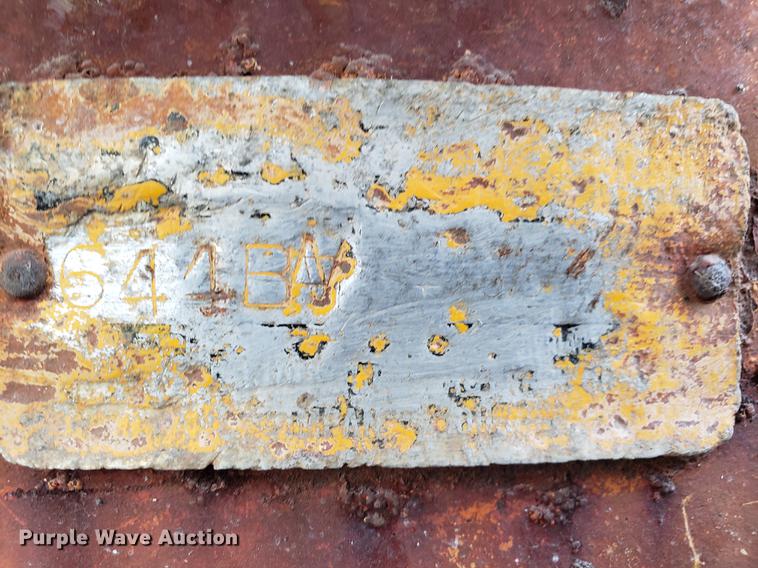 image for item EN9802 1973 John Deere 644B wheel loader