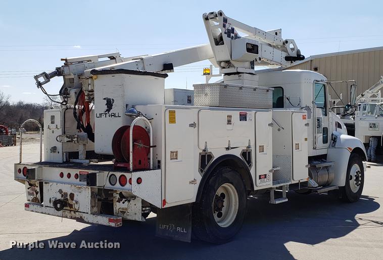 image for item EN9812 2010 Kenworth T370 bucket truck