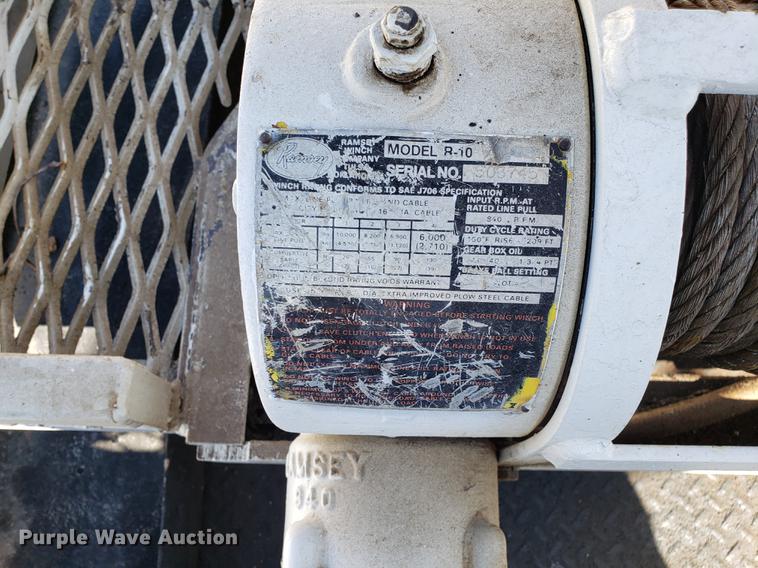 image for item EN9813 1989 Ford F700 drilling rig truck