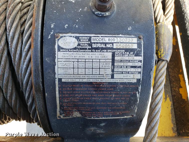 image for item EN9813 1989 Ford F700 drilling rig truck