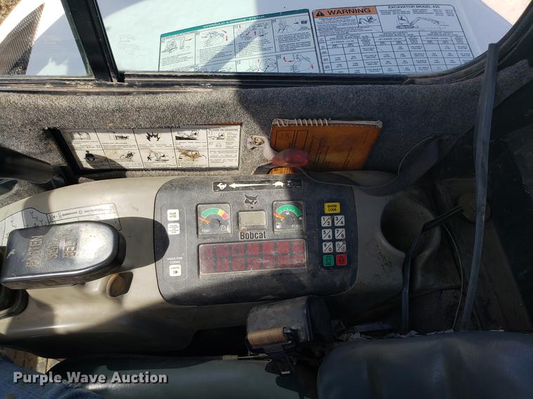 image for item EN9815 2008 Bobcat 435 mini excavator